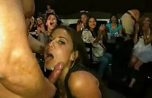 XXX Lapdance và footjob qua phim korea xxx czech Đối tượng hấp dẫn