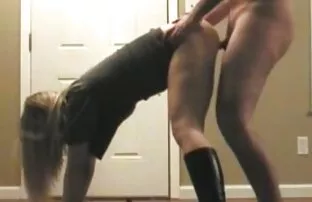 XXX Cô gái ngoài tây - vụng về cutie chạm vào mình ngoài xxx han quac trời